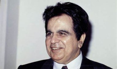 दिलीप कुमार (Dilip Kumar) की एक सलाह और चमकी लता मंगेशकर  (lata mangeshkar) की किस्मत..एक के बाद एक हिट गाने