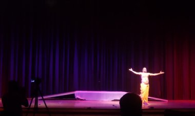 रीवा रंग महोत्सव 2023:  "महापंडित केशव" के चरित्र में प्रशान्त का जीवंत अभिनय ।